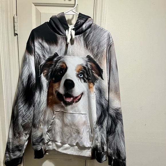 Dog themed sweatshirt with hoodie and Sherpa inside - Picture 14 of 16